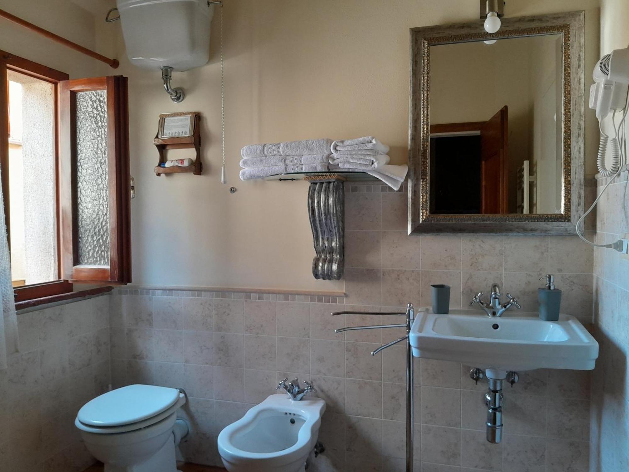 Finestra Dell'Angelo Apartment Pienza Bagian luar foto